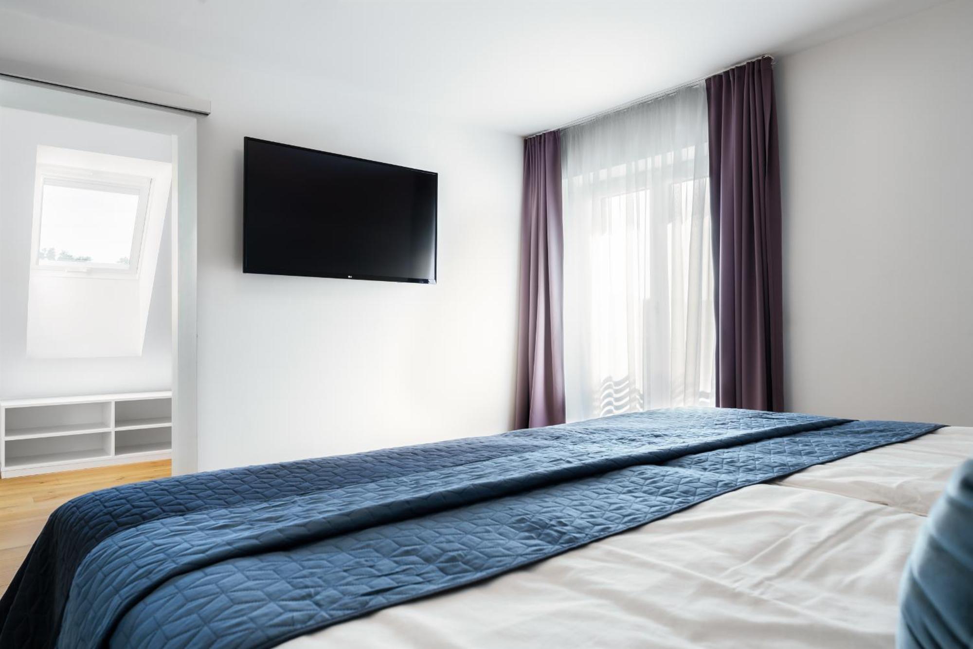 Platschberg Urban Hideaway - Stilvolles Ferienhaus Mit Pool An Der Weinstrasse Berghausen Zimmer foto